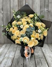 Букет цветов из:  Розы и Лизиантусы #REPLACE_PRED# Кохме