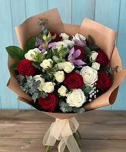 Букет цветов из:  Розы и Альстромерии в Кохме