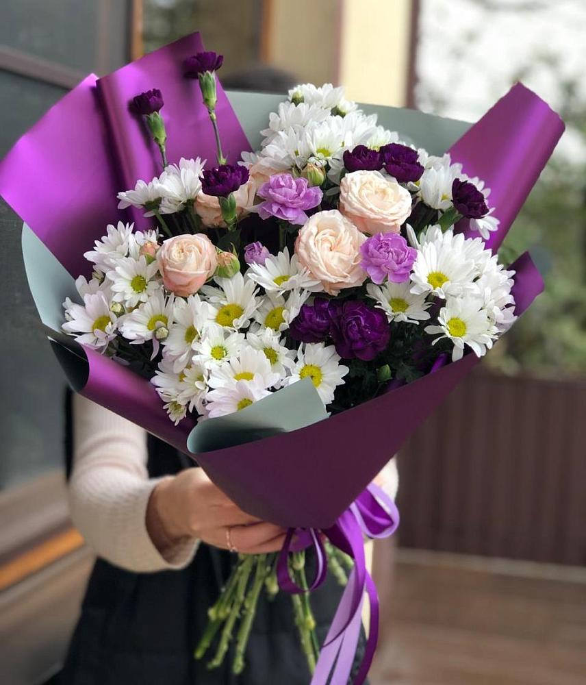 Букет цветов из: Хризантемы, Гвоздики и Розы в Кохме