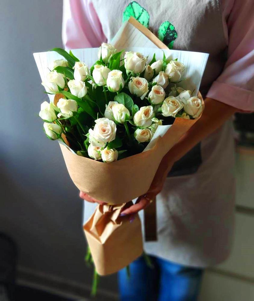 Букет цветов из: Розы в Кохме