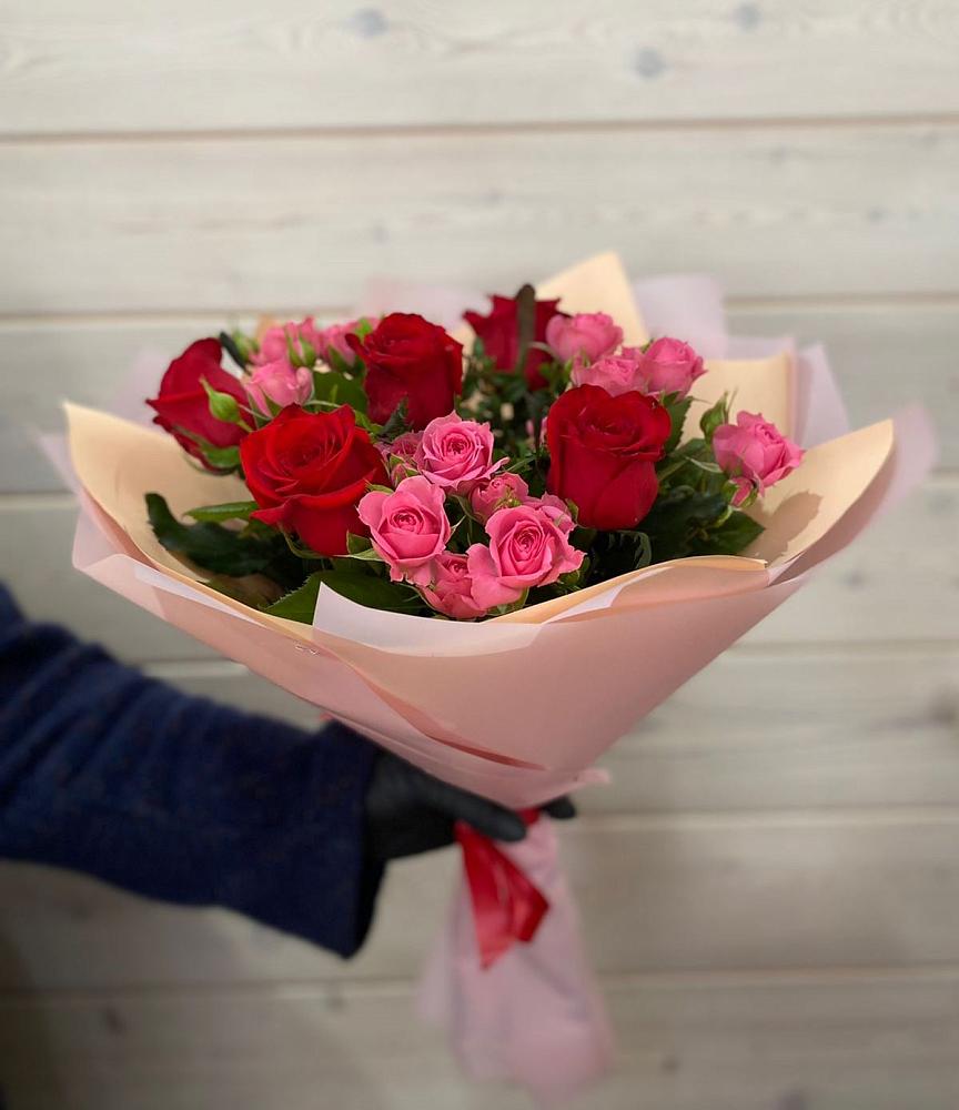 Букет цветов из: Розы в Кохме